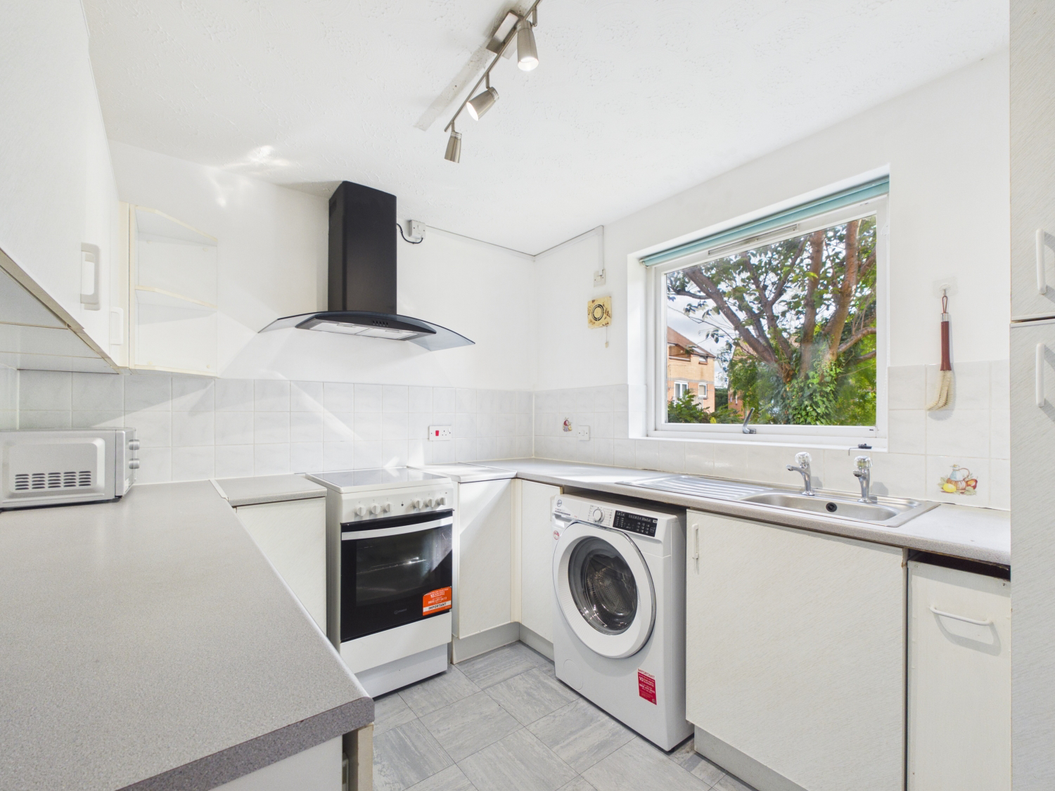 Tonnelier Road, Nottingham, Nottinghamshire, NG7, photo 4
