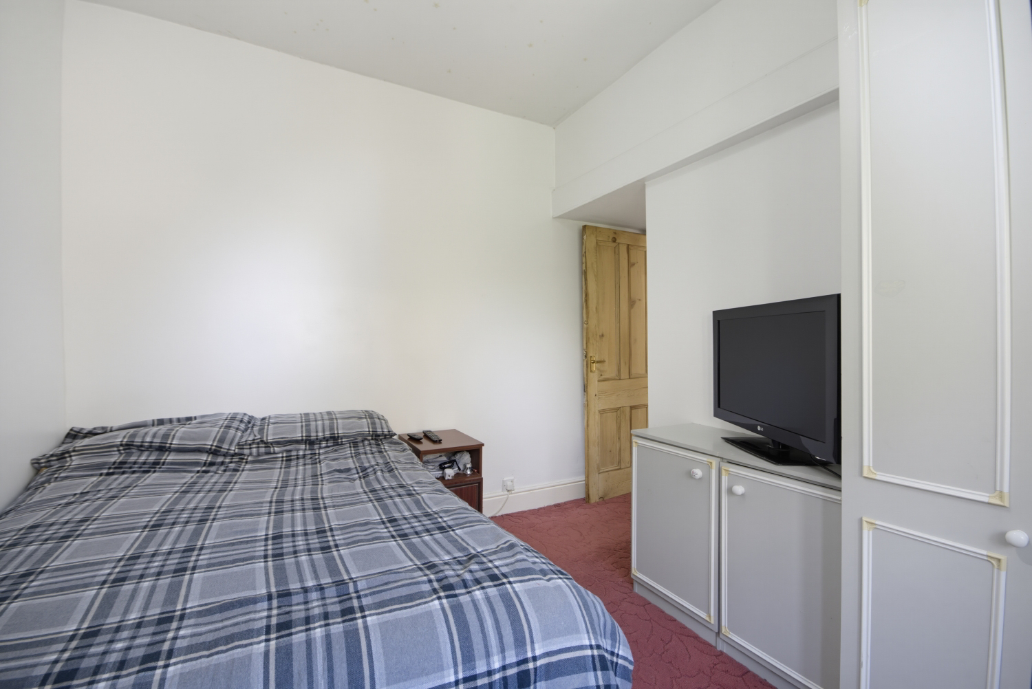 92 JAMES STREET, GOLCAR, HUDDERSFIELD, photo 15