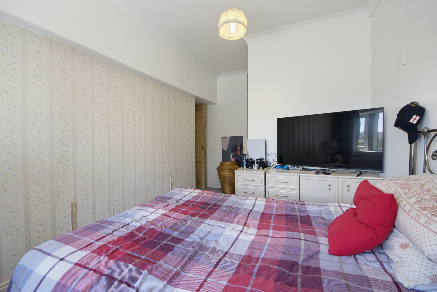 92 JAMES STREET, GOLCAR, HUDDERSFIELD, photo 13