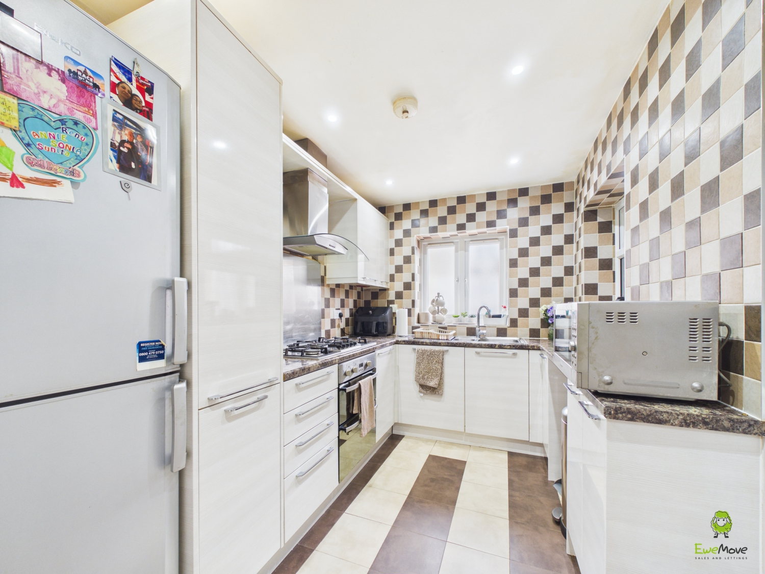 Liffler Road, London, SE18, photo 6