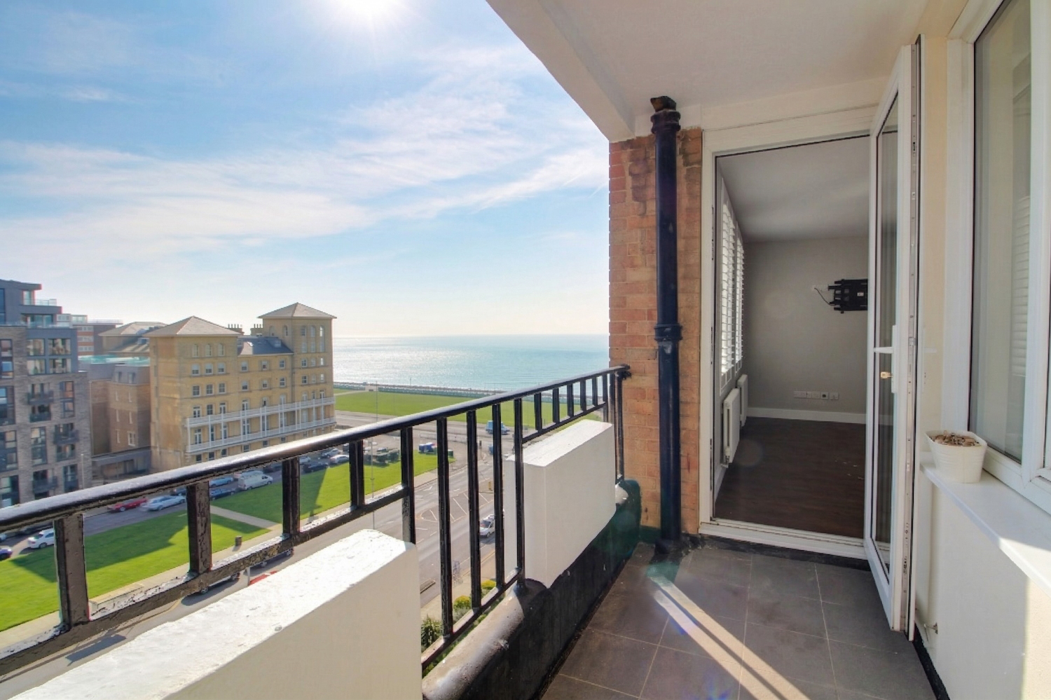 Ashley Court Grand Avenue, Hove, BN3
