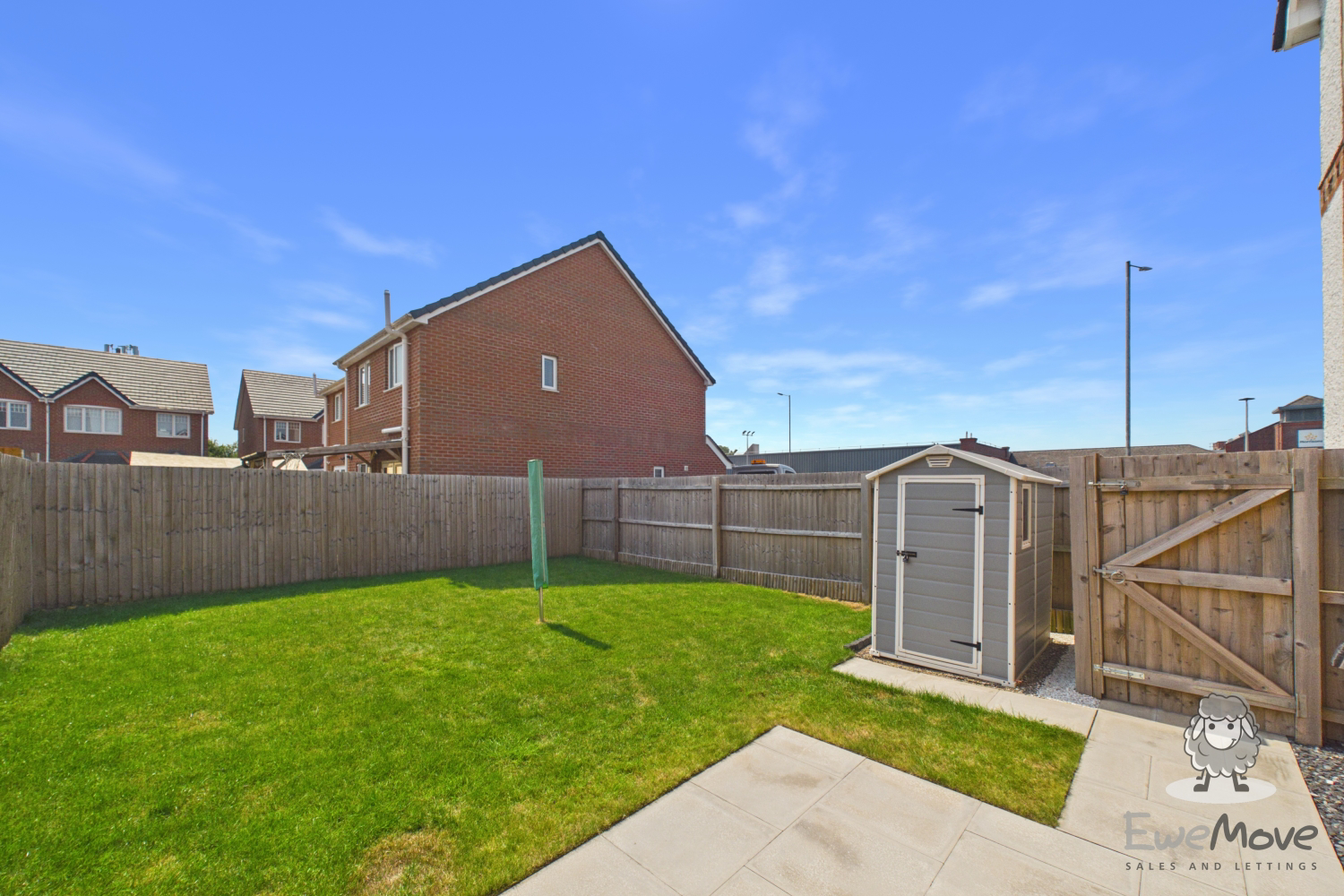 OAKMERE ROAD, ST. HELENS, WA9, photo 13