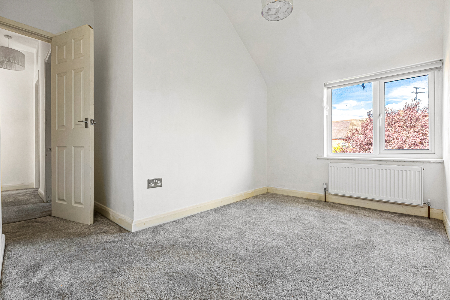 Curzon Avenue, Wigston, LE18, photo 8