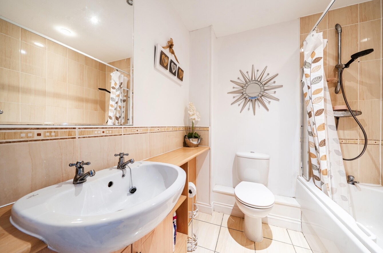 Grasscroft House Archdale Close, Chesterfield, Derbyshire, S40, photo 11