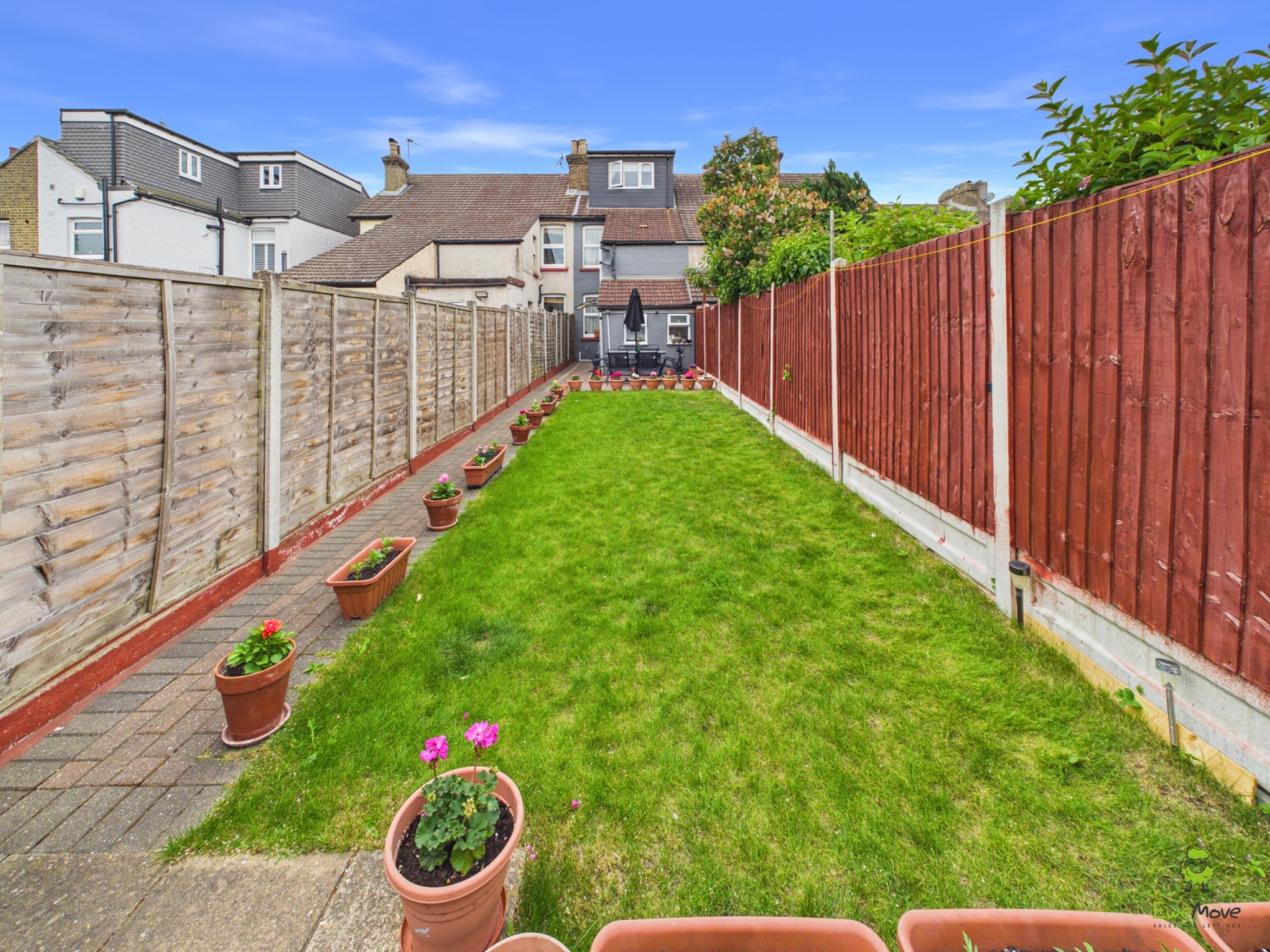 Presented by Clinton at EweMove Bexleyheath and Dartford
Boroughs
