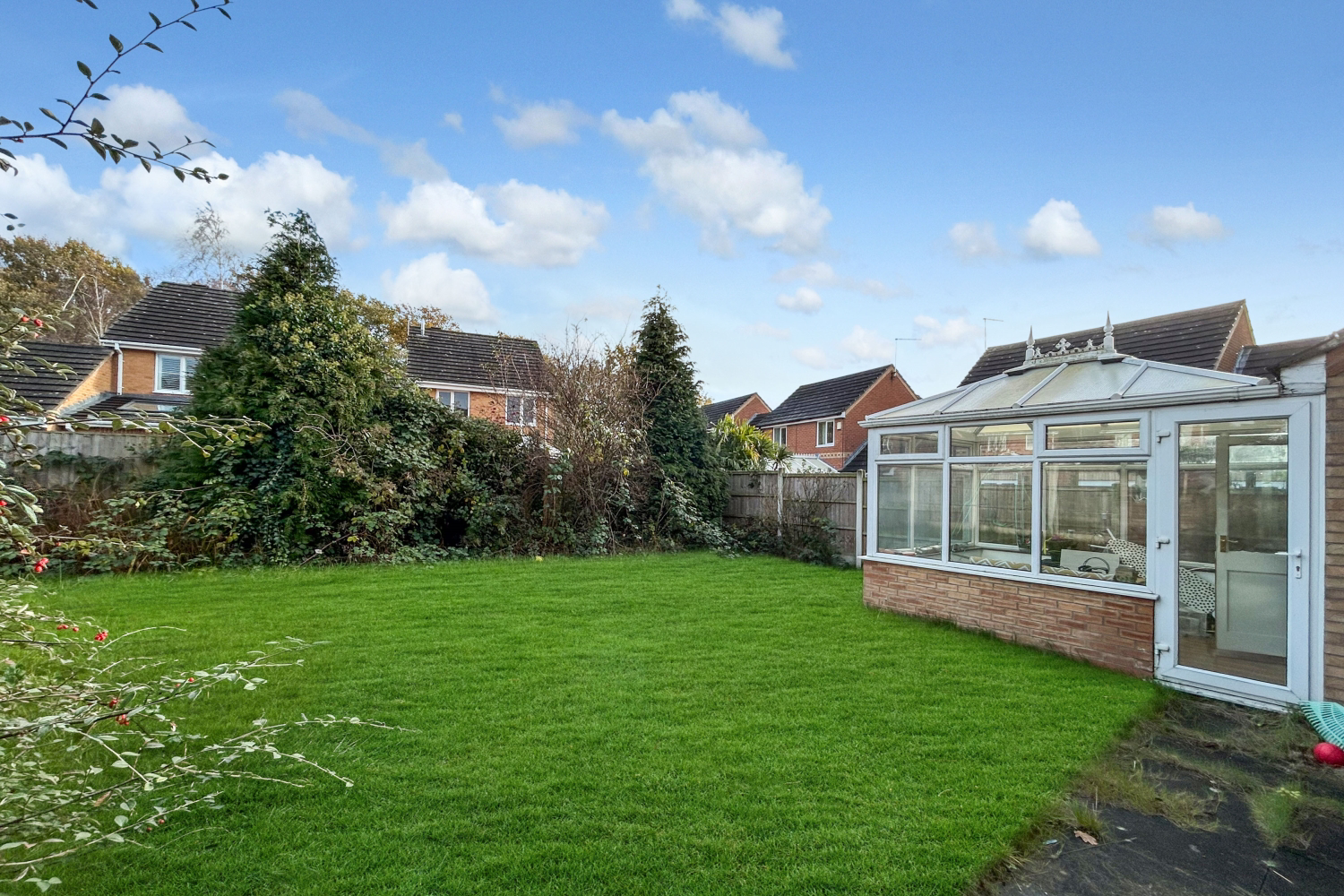 Hallgate Close, Oakwood, Derby, Derbyshire, DE21, photo 18