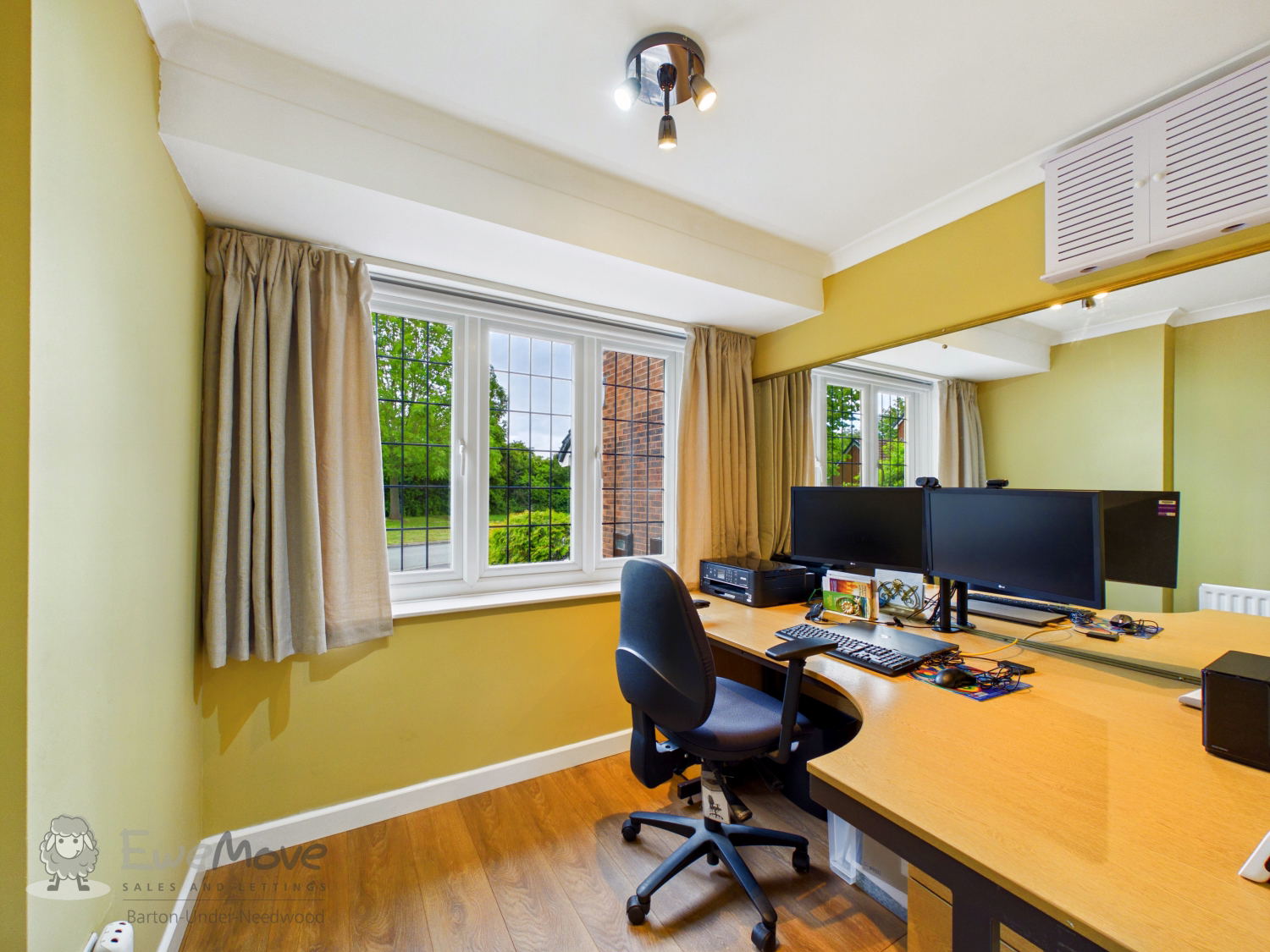 Newbury Drive, Stretton, Burton-on-Trent, Staffordshire, DE13, photo 11