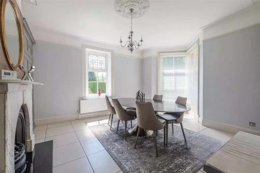 The Mount, Lightcliffe Road, Brighouse, HD6, photo 7