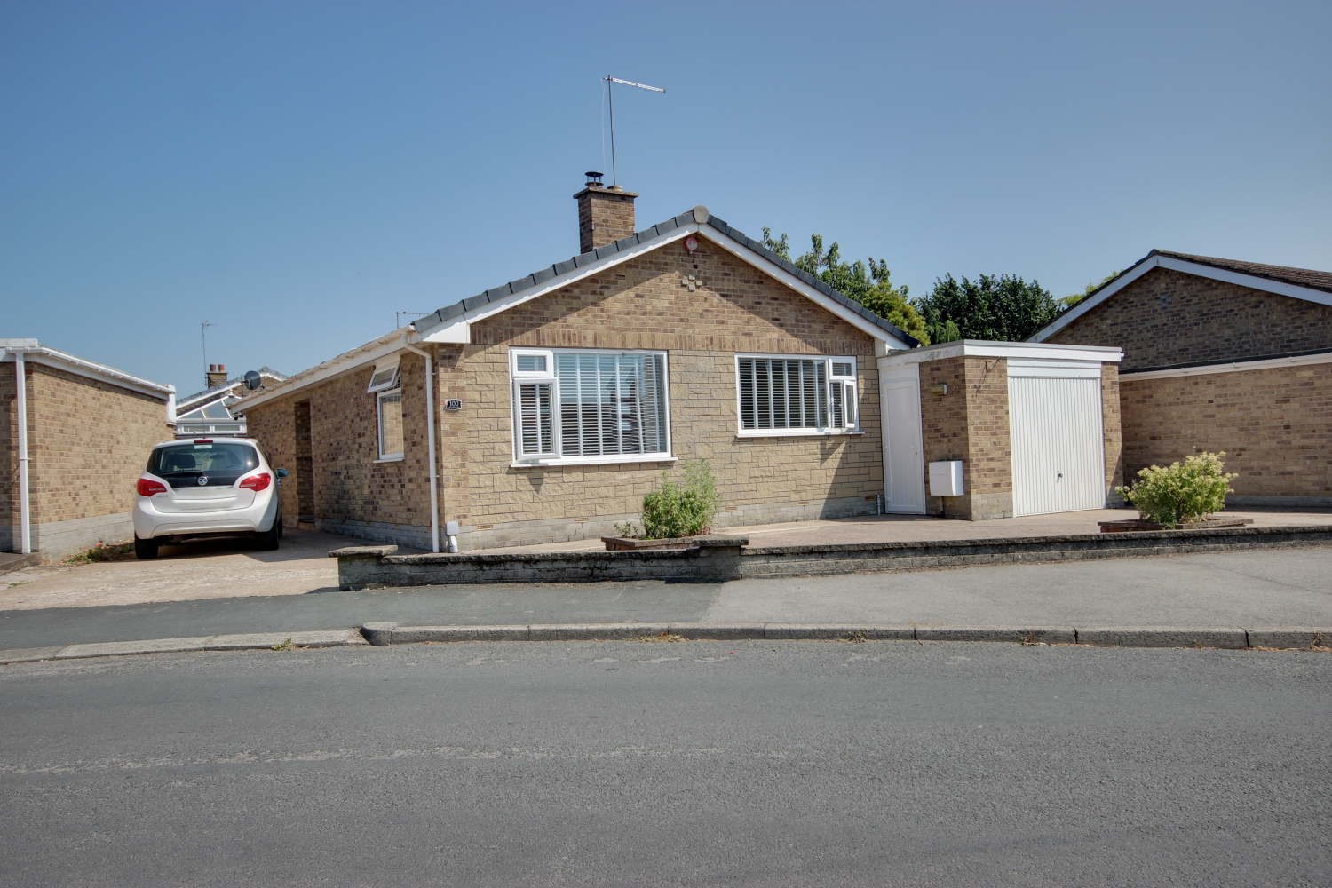Westlands Way, Leven, Beverley HU17 5LQ
