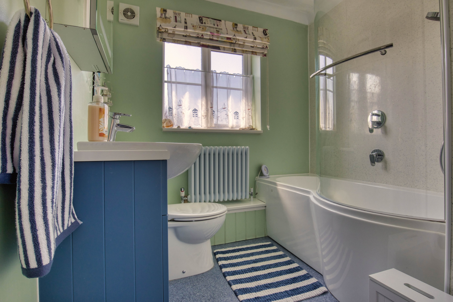 39 Graham Way, Cotford St. Luke, Taunton, photo 9