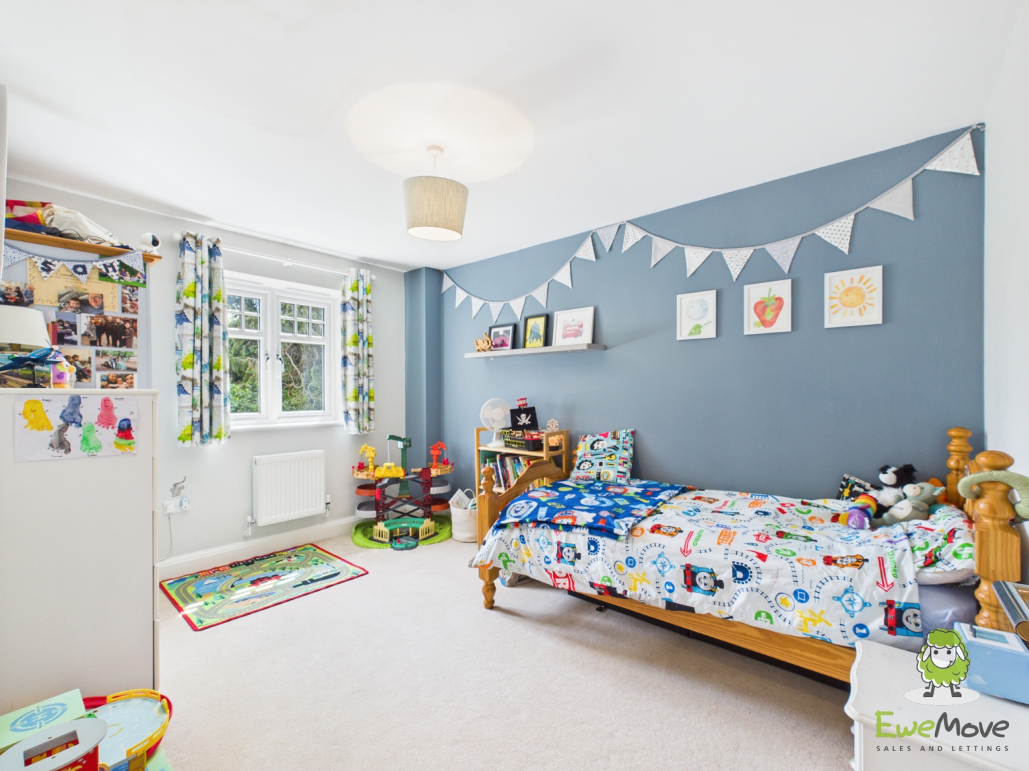 EweMove Estate Agents Basingstoke - 3 Stanton Court