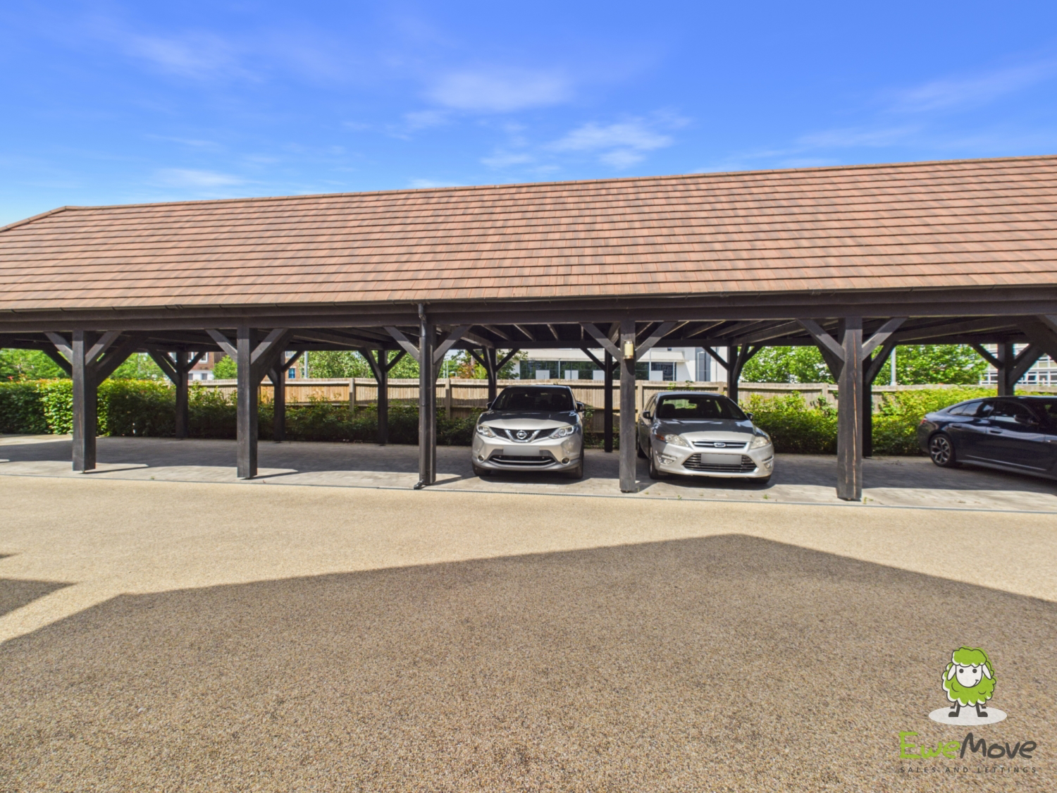 EweMove Estate Agents Basingstoke - 3 Stanton Court
