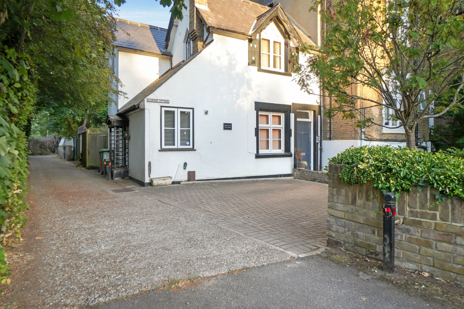 Glenside Cottage Upton Park, Slough, SL1