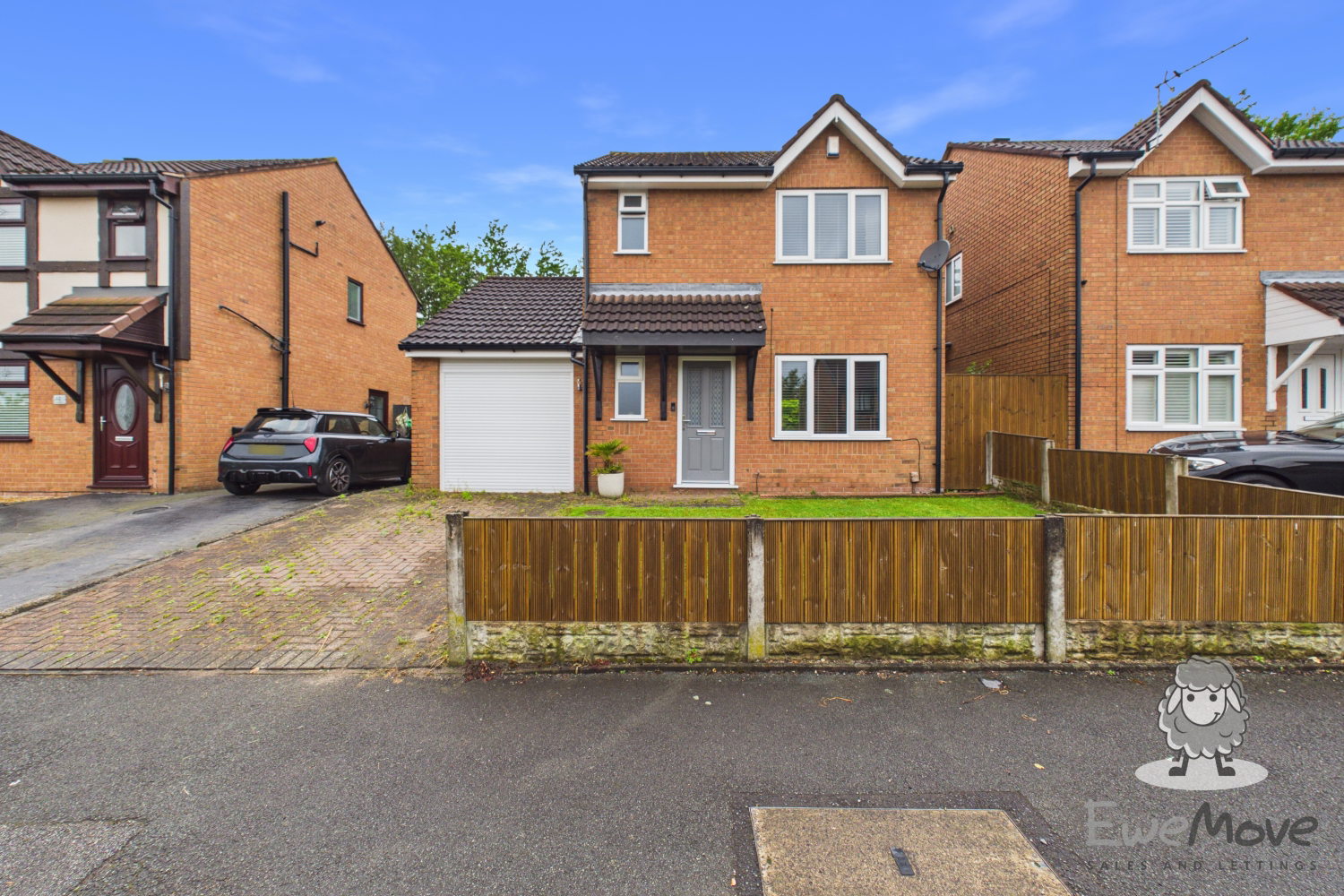 THE SHIRES, ST. HELENS, MERSEYSIDE, WA10