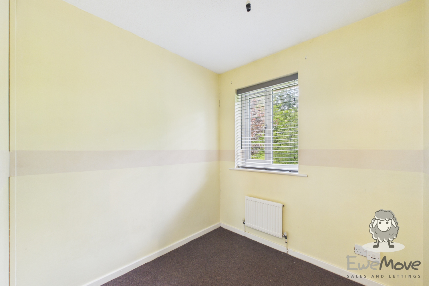 THE SHIRES, ST. HELENS, MERSEYSIDE, WA10, photo 12