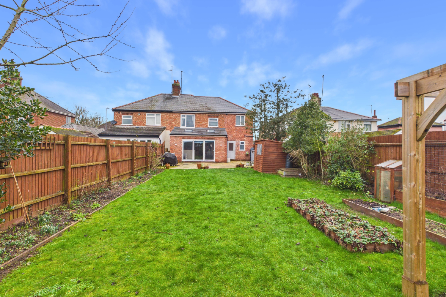 EweMove - Spalding -  Halmer Gate - Garden