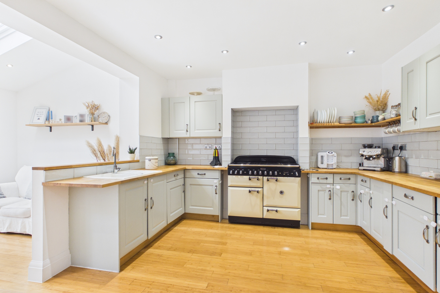 EweMove - Spalding -  Halmer Gate - Open Plan Kitchen Dining Room