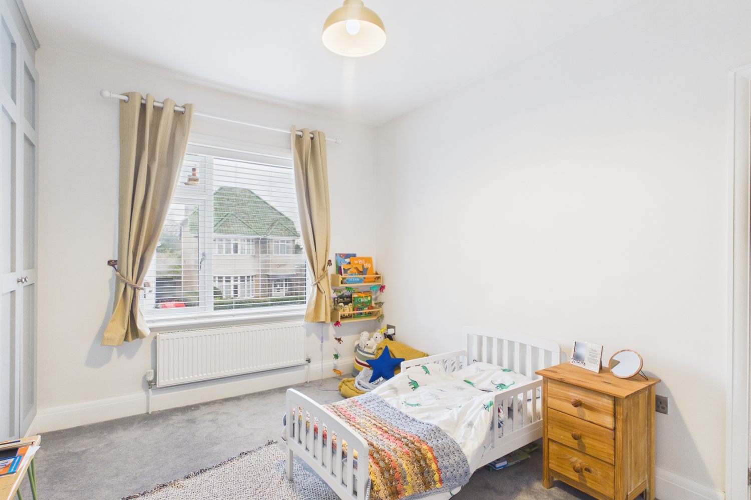 EweMove - Spalding -  Halmer Gate - Bedroom