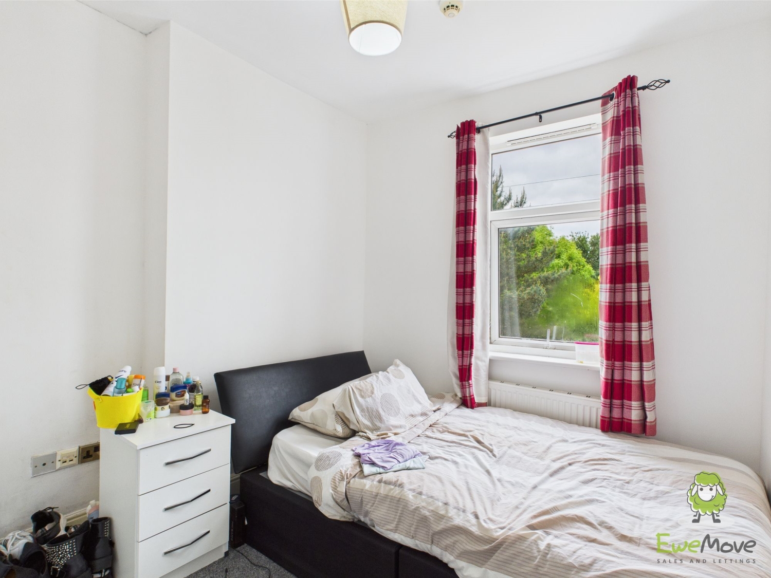 Derrington Avenue, Crewe, Cheshire, CW2, photo 8