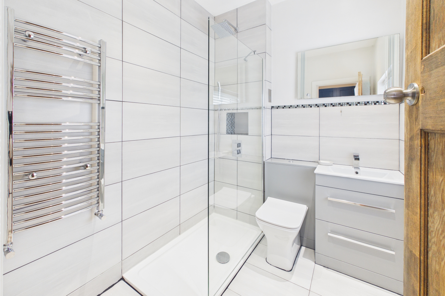 EweMove - Spalding -  Halmer Gate - Ensuite