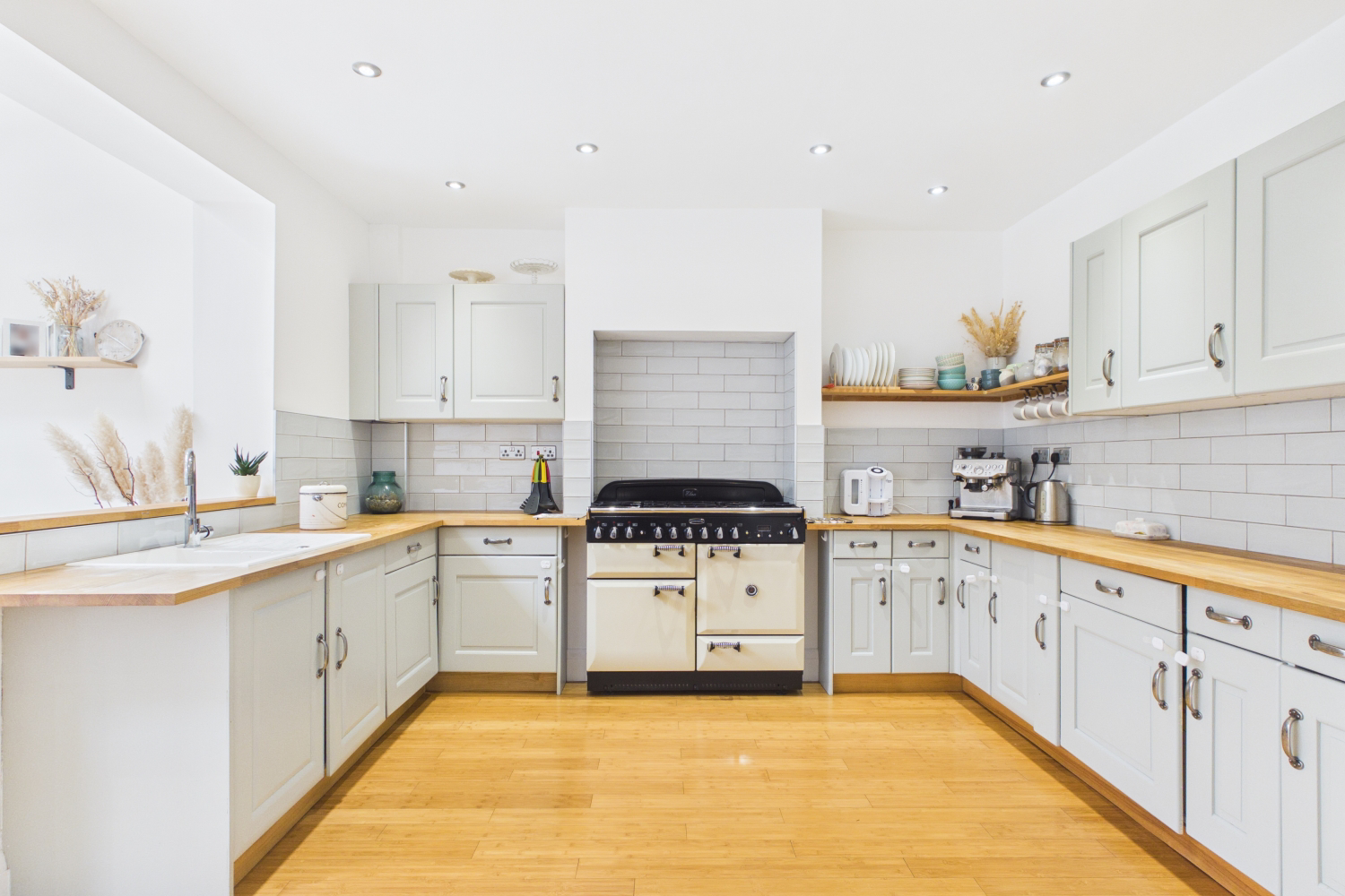 EweMove - Spalding -  Halmer Gate - Open Plan Kitchen Dining Room