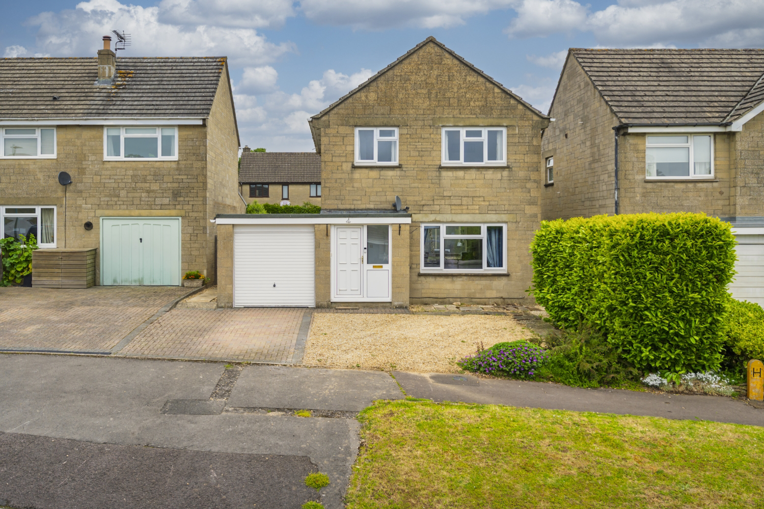 CONYGAR ROAD, TETBURY, GLOUCESTERSHIRE, GL8