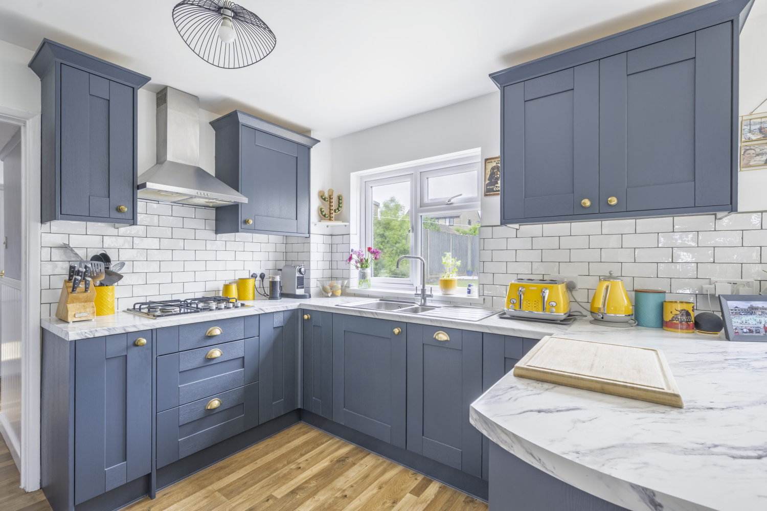 CONYGAR ROAD, TETBURY, GLOUCESTERSHIRE, GL8, photo 2