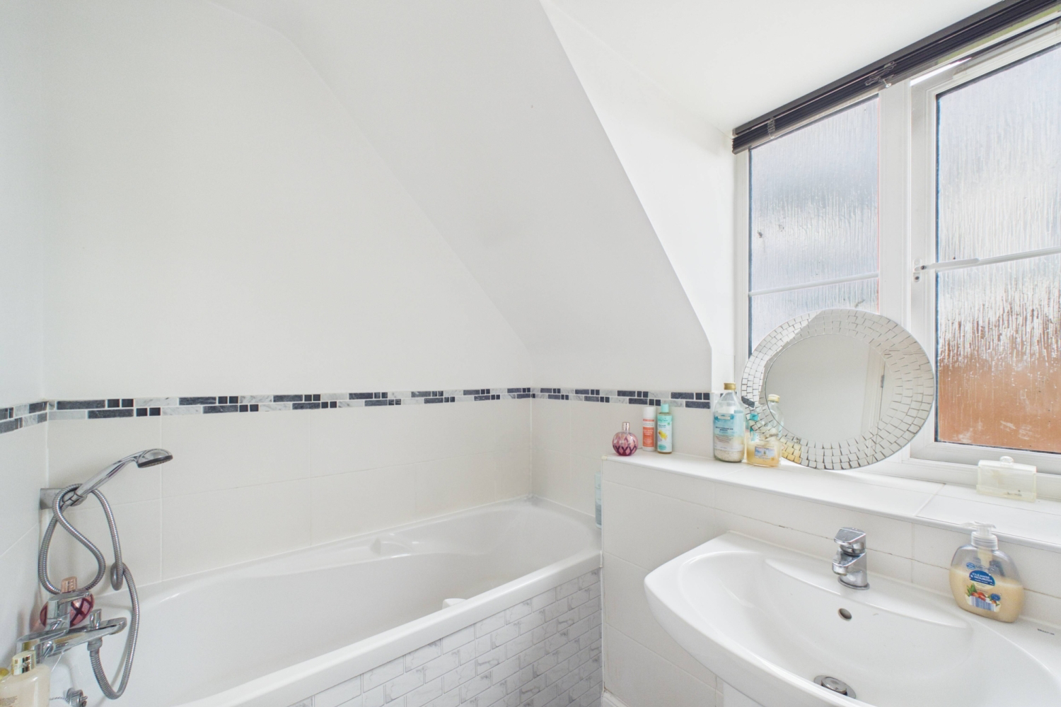 Manor Avenue, Hockliffe, LU7, photo 13