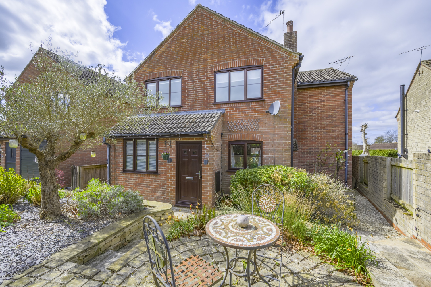 BONNERS CLOSE, MALMESBURY, WILTSHIRE, SN16