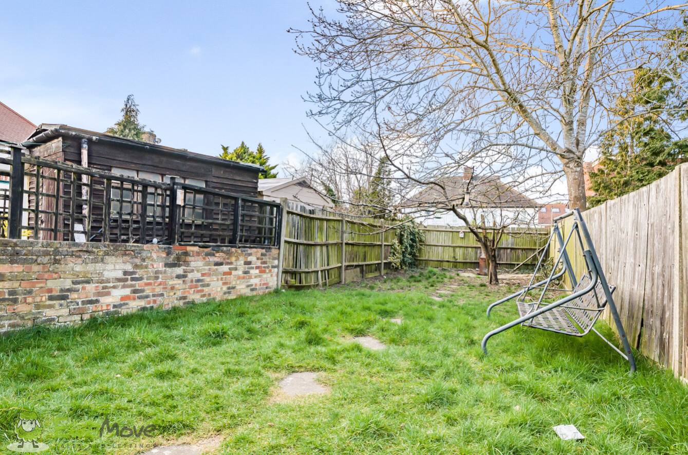 Pursley Road, London, NW7, photo 9