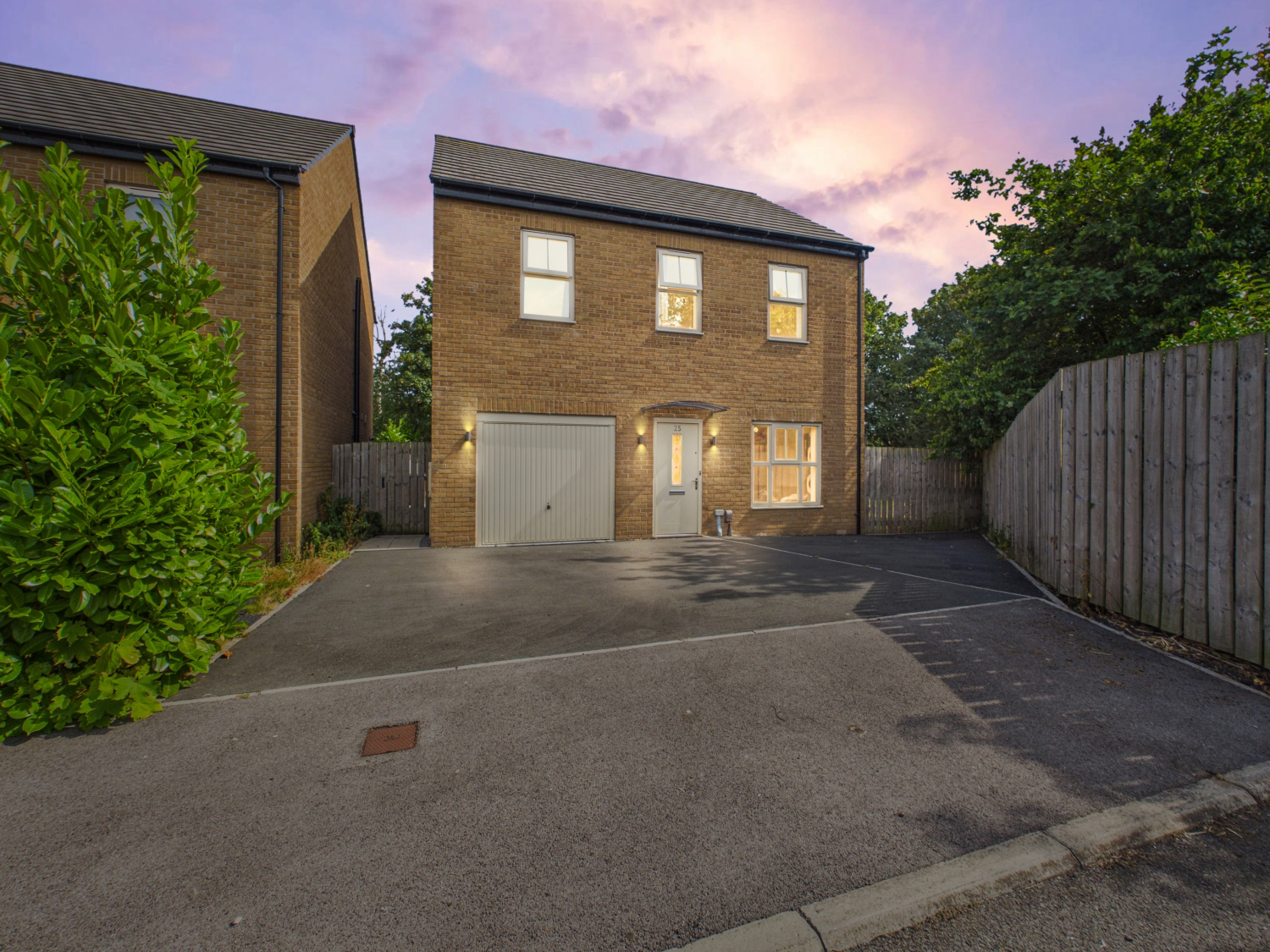 LANCASTER AVENUE, WAKEFIELD, WF1