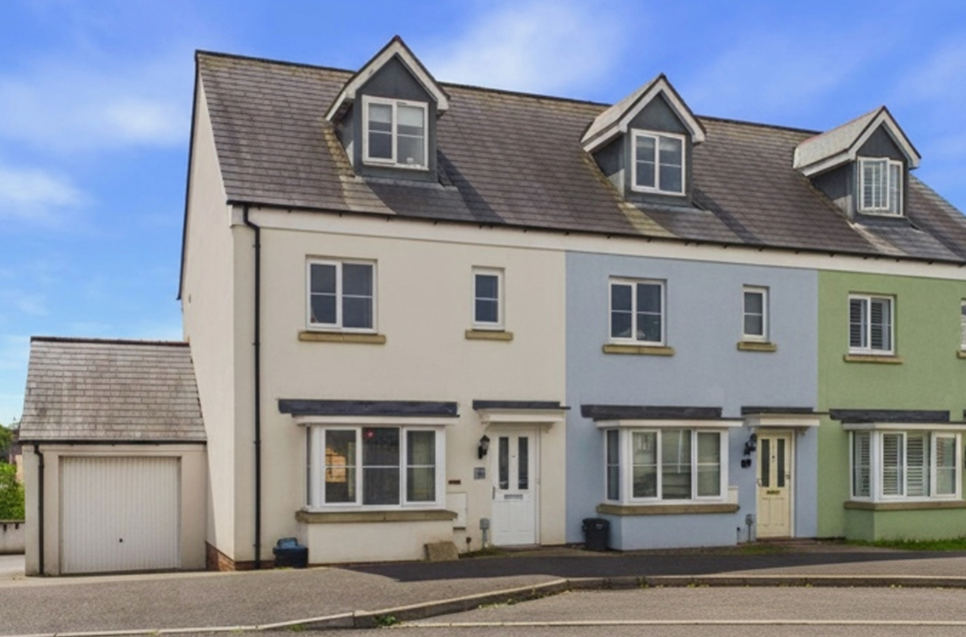 Oaktree Road, South Molton, Devon, EX36