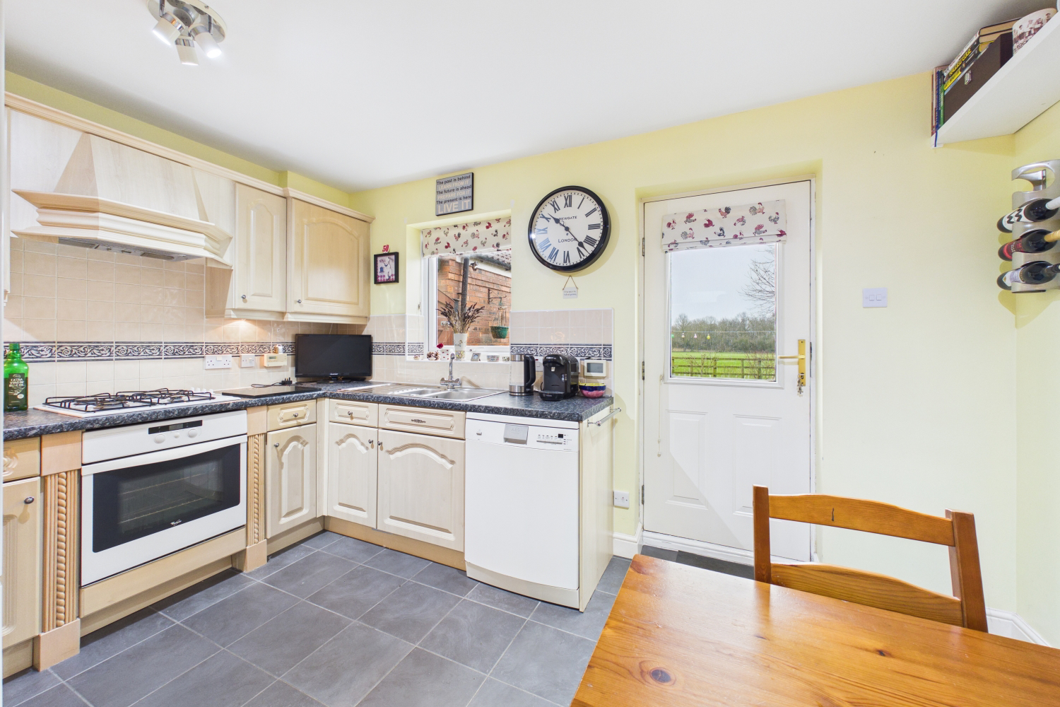 Halifax Close, Full Sutton, YO41 1NU, photo 5