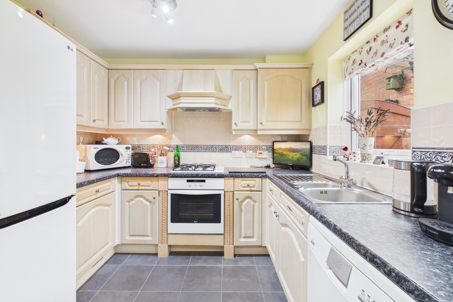 Halifax Close, Full Sutton, YO41 1NU, photo 7