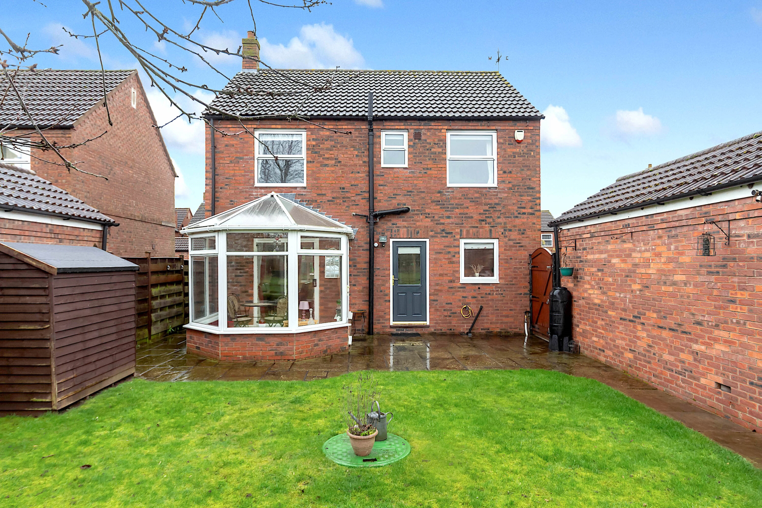 Halifax Close, Full Sutton, YO41 1NU
