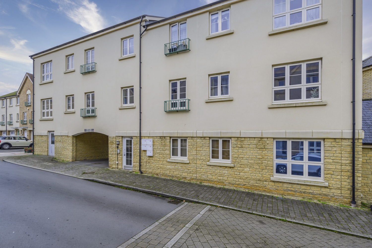 Sir Bernard Lovell Road, Malmesbury, Wiltshire, SN16