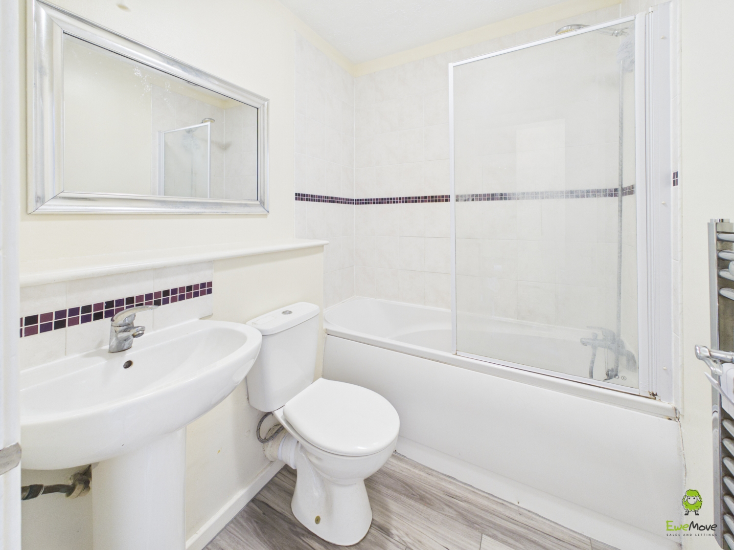 Presented by Clinton at EweMove Bexleyheath and Dartford
Boroughs
