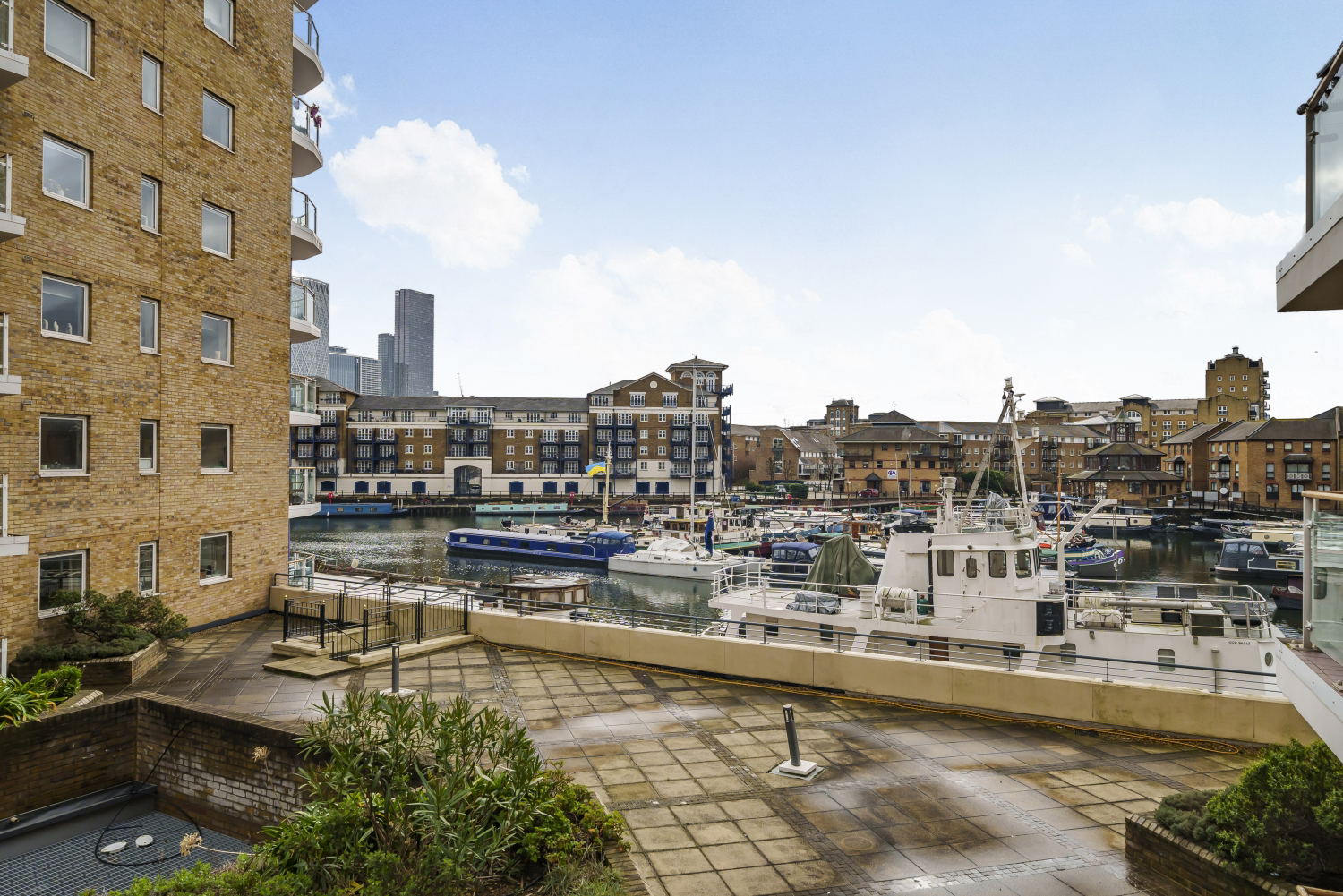 Basin Approach, London, E14, photo 15