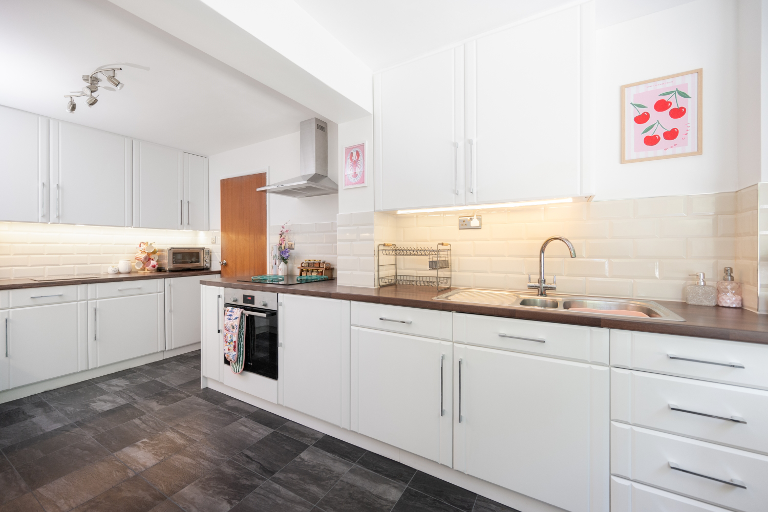 Baginton Close, Solihull B91 2UL, photo 12