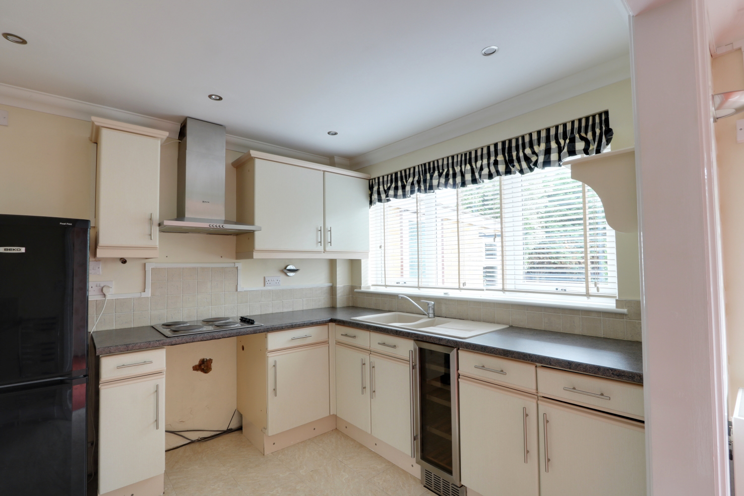 5 Blyth Way, Benfleet, photo 6