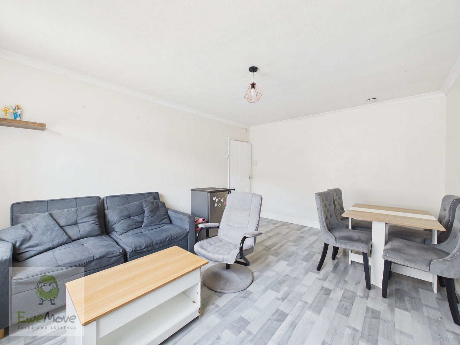 Elaine Court, Elaine Avenue, Strood, Rochester, ME2 2YR, photo 2