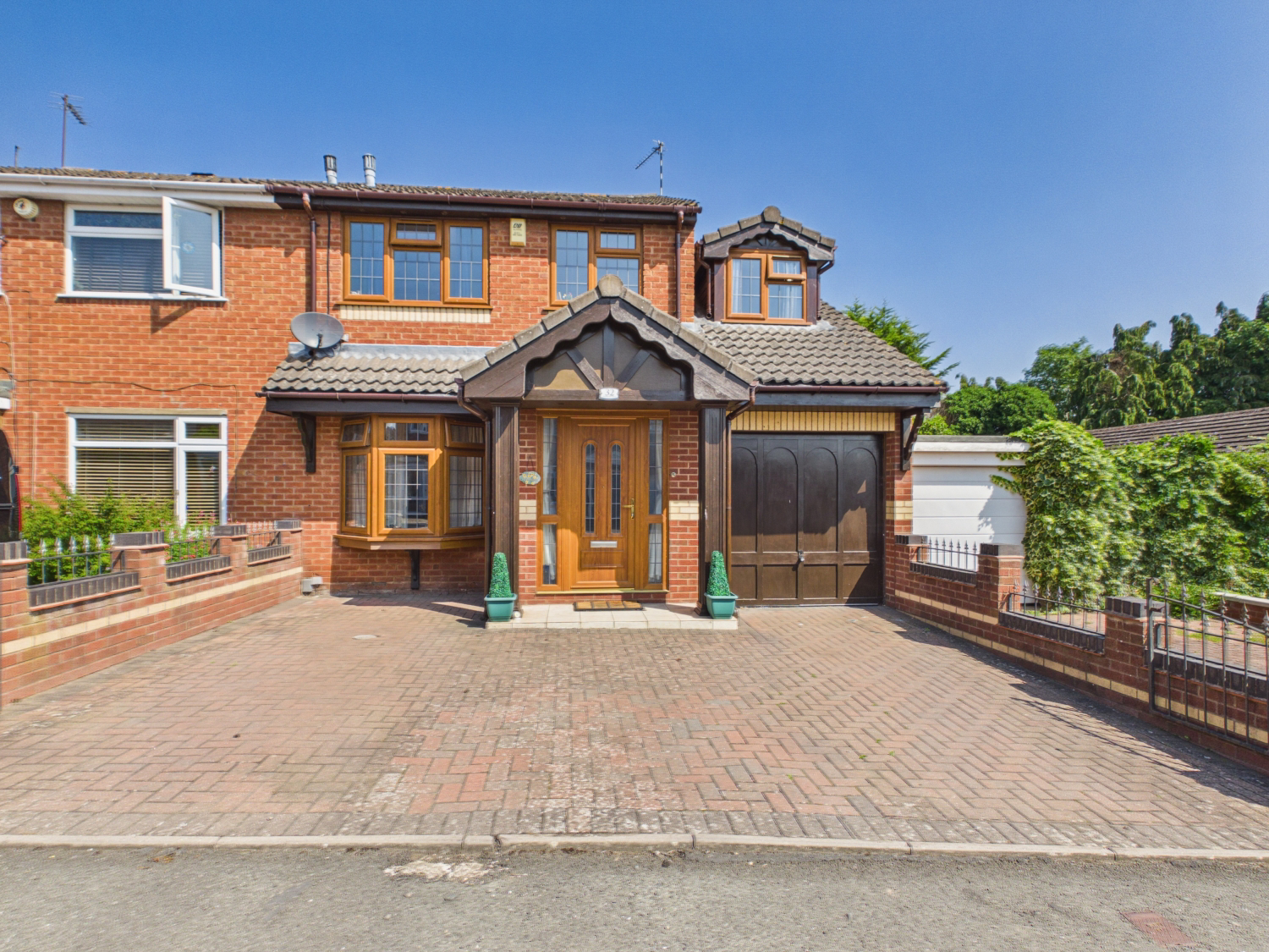 Markham Drive, Whitnash, Leamington Spa, Warwickshire, CV31, photo 3