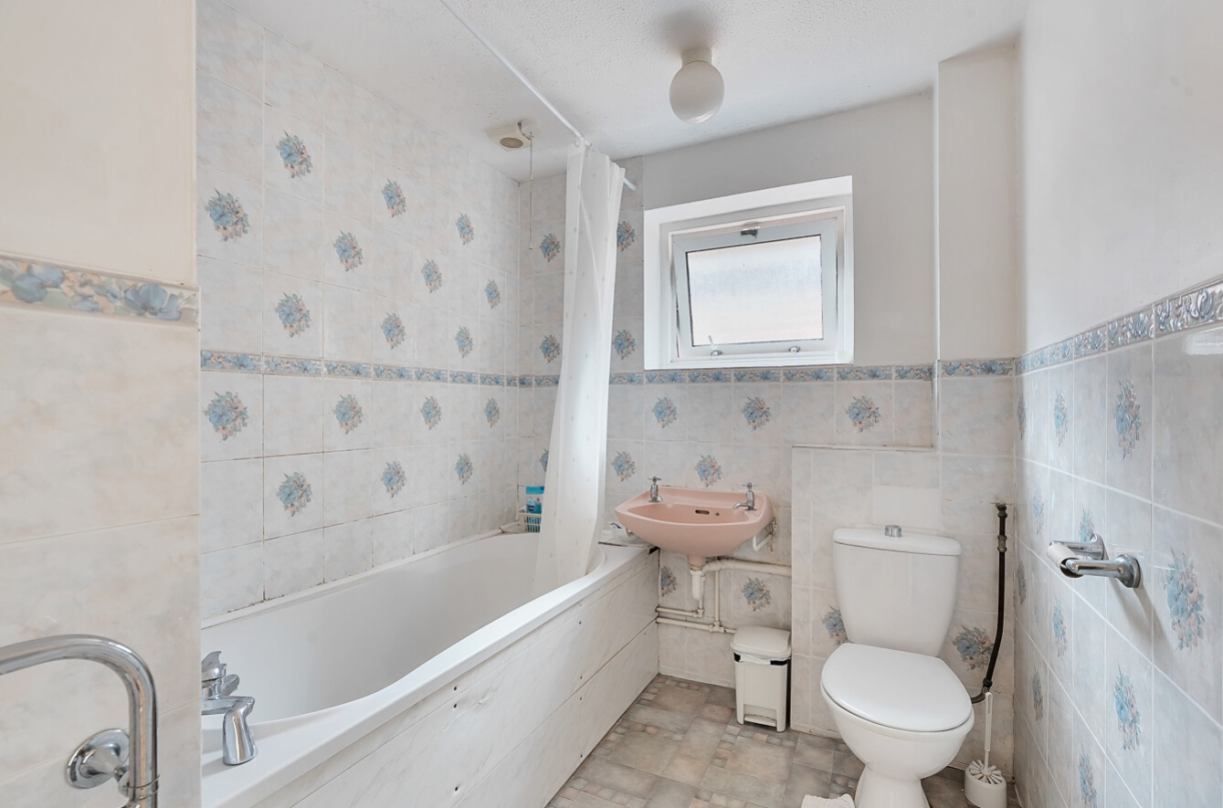 Kingswood Close, New Malden, Surrey, KT3, photo 12
