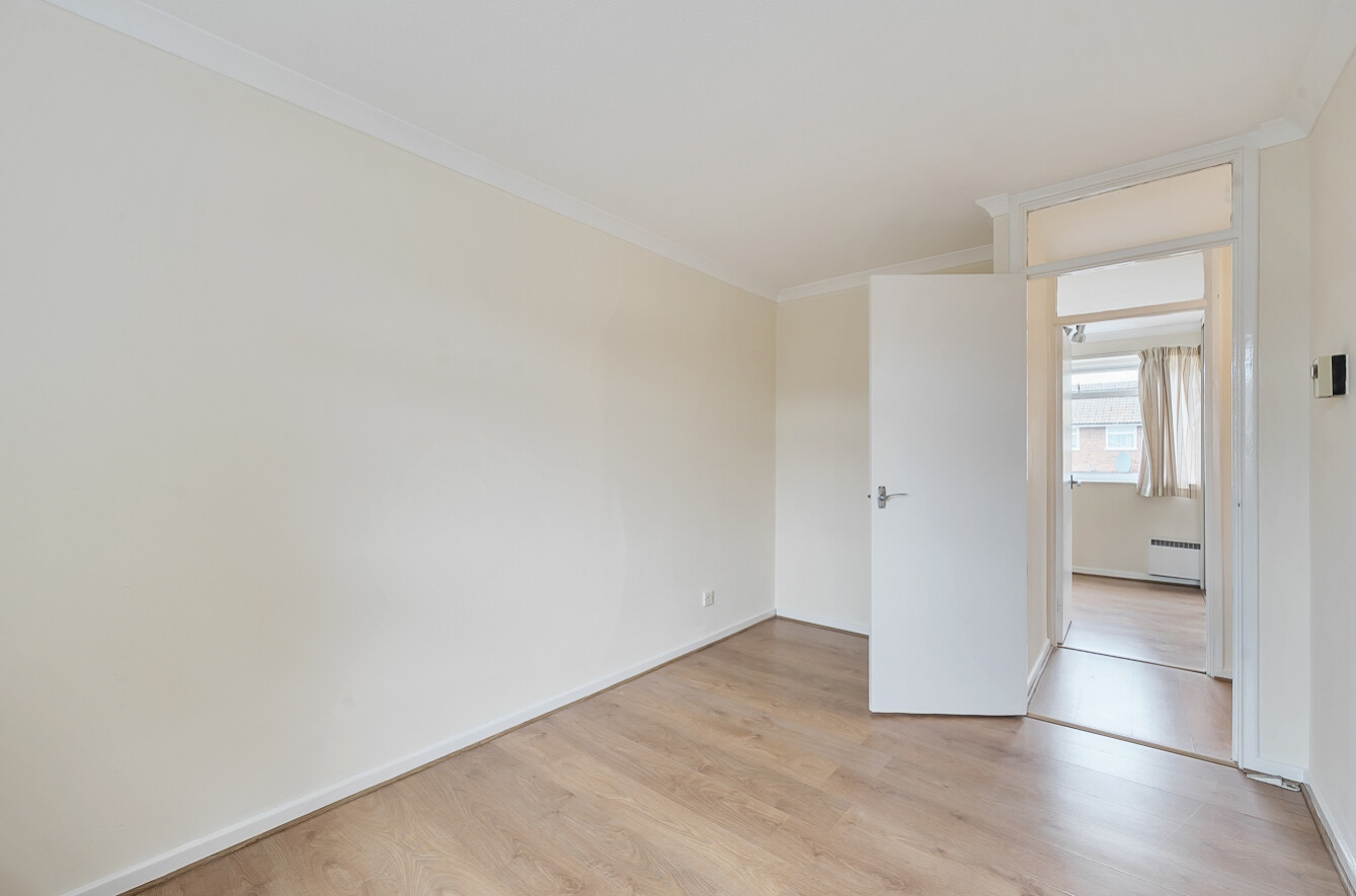 Kingswood Close, New Malden, Surrey, KT3, photo 13