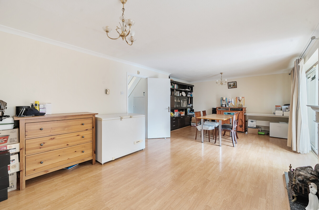 Kingswood Close, New Malden, Surrey, KT3, photo 2