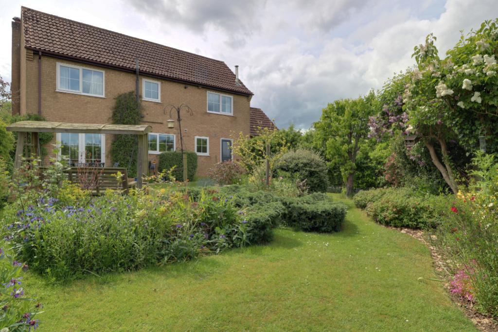 Cumberland Gardens, Castle Bytham, Grantham, photo 23