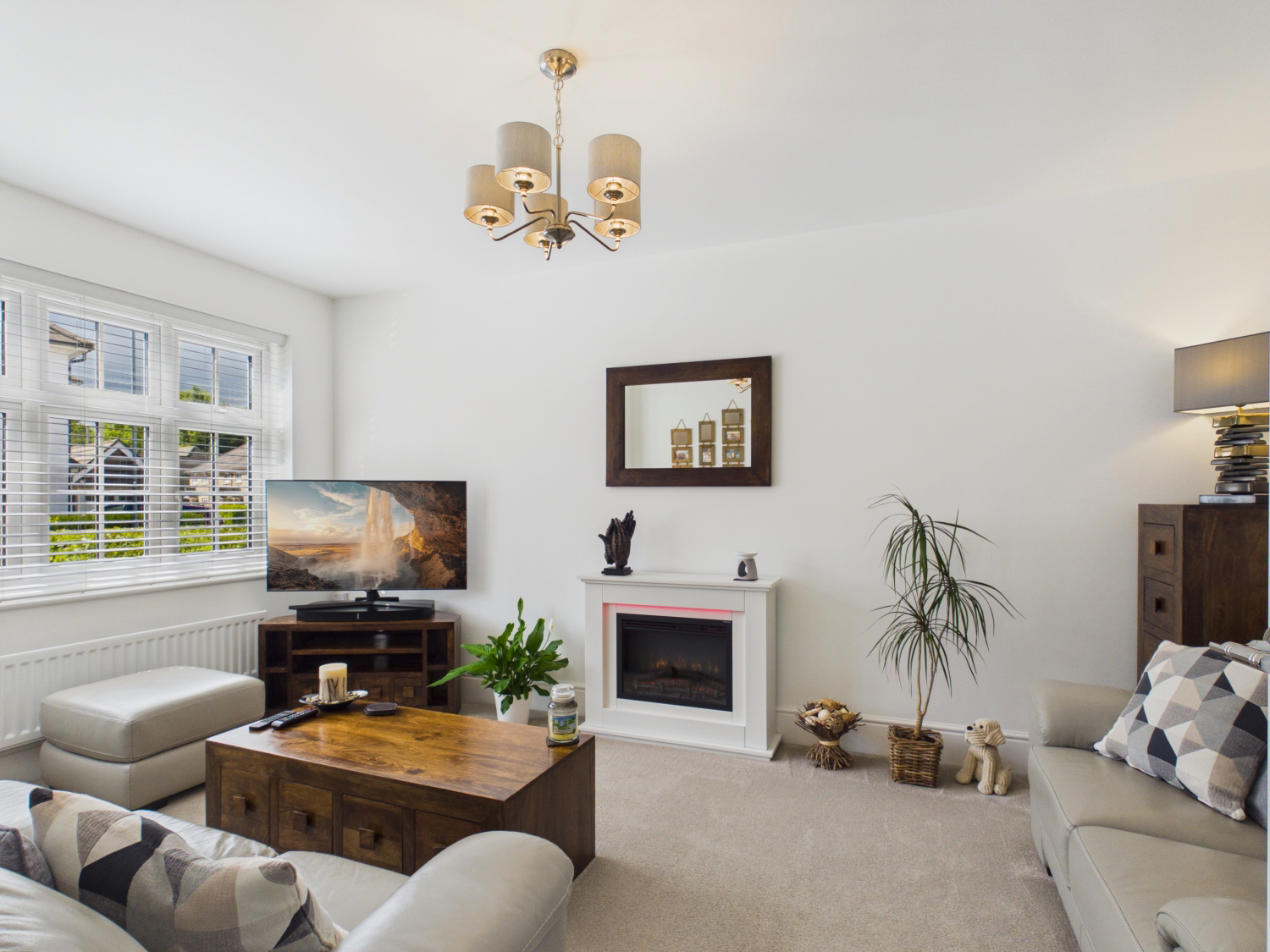 Cotton Crescent, Macclesfield, Cheshire, SK10, photo 3