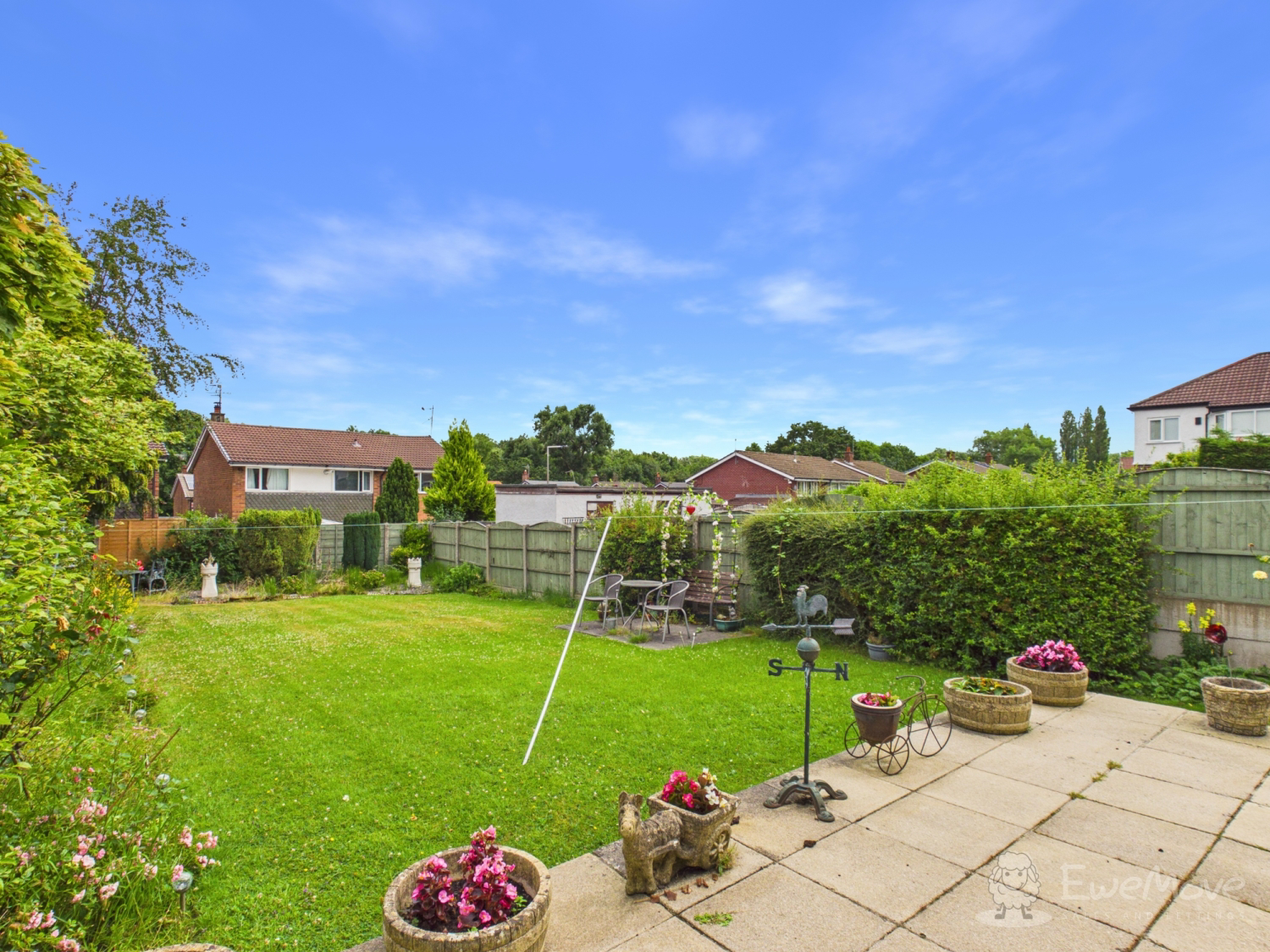 Crossefield Road, Cheadle Hulme, photo 4