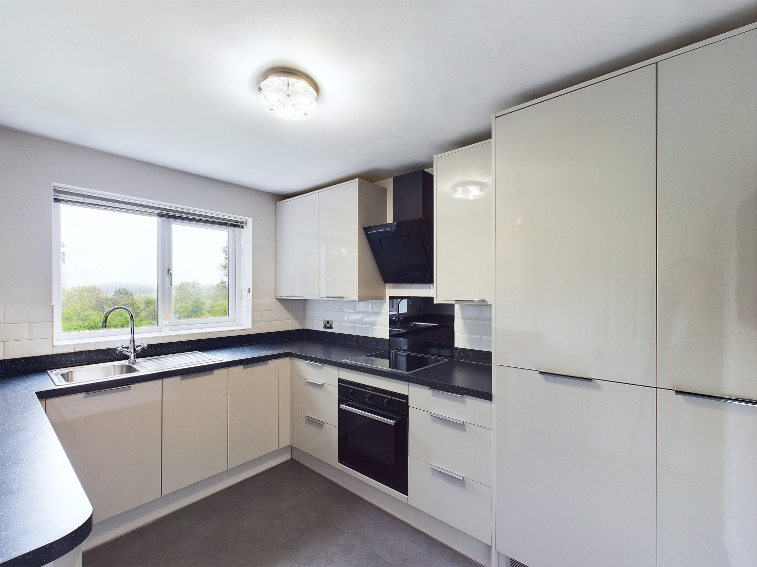 Meadow View Apartments Ouston Lane, Tadcaster, LS24 8DP, photo 2