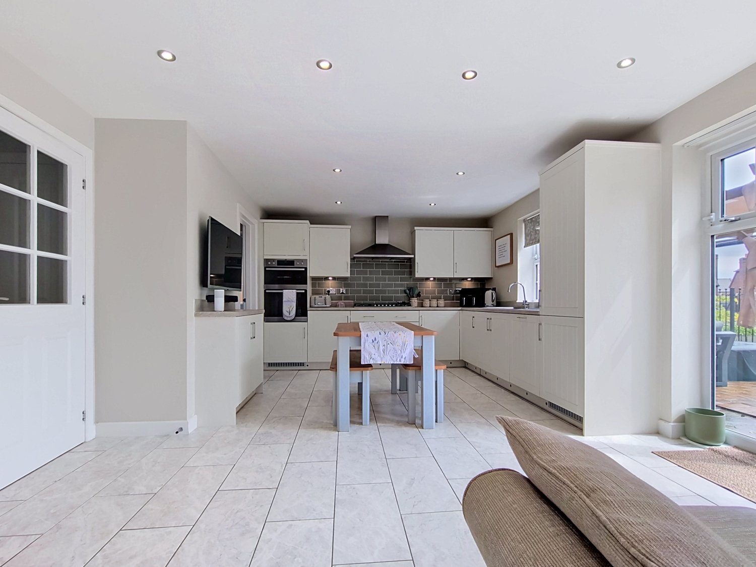 Lockgate Rise, Birkenshaw, Bradford, West Yorkshire, BD11, photo 9